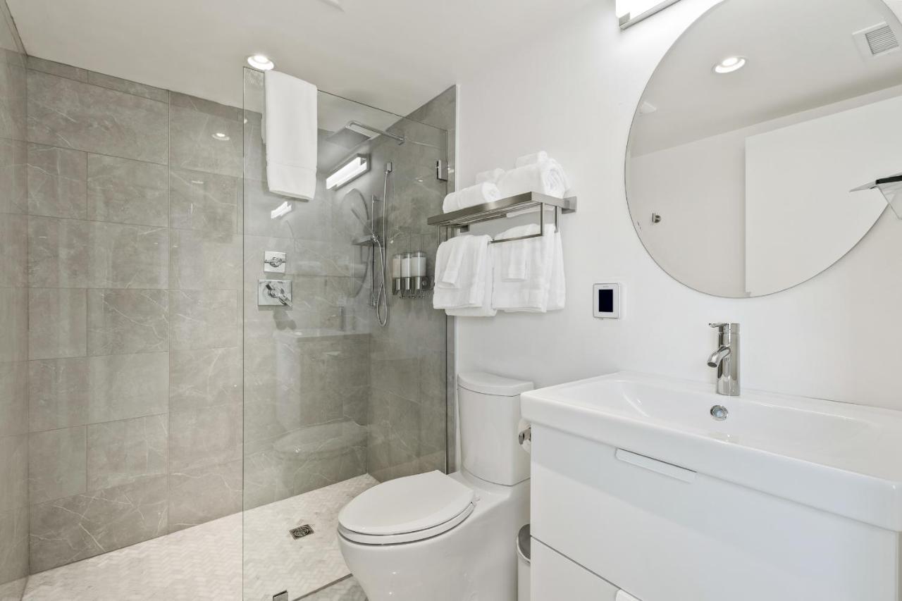 Boutique Room Steps From Downtown Mall Rose Jean - Room 4 Charlottesville Luaran gambar